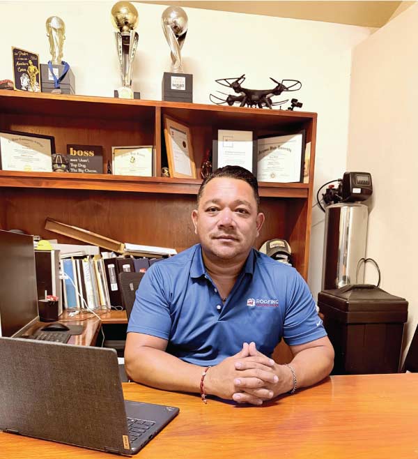 martin lopez, owner of jm roofing in el paso texas<br />
